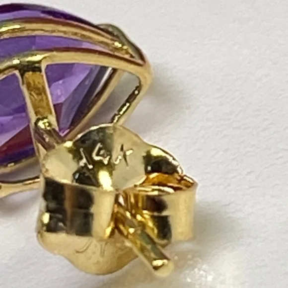 Natural amethyst stud earrings 14k yellow gold New February birthday stone - Picture 3 of 3